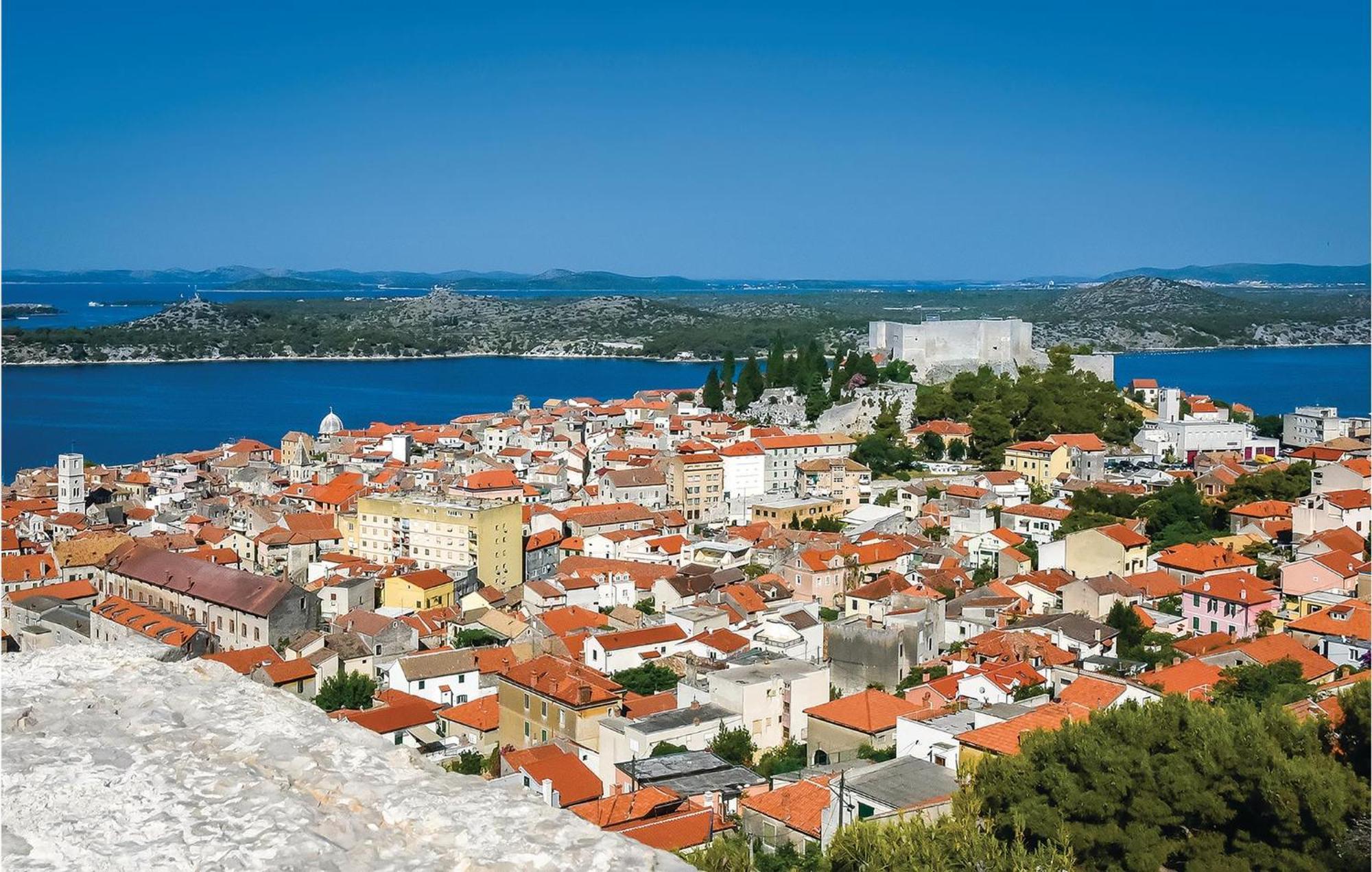 Nice Apartment In Raslina With House Sea View Εξωτερικό φωτογραφία